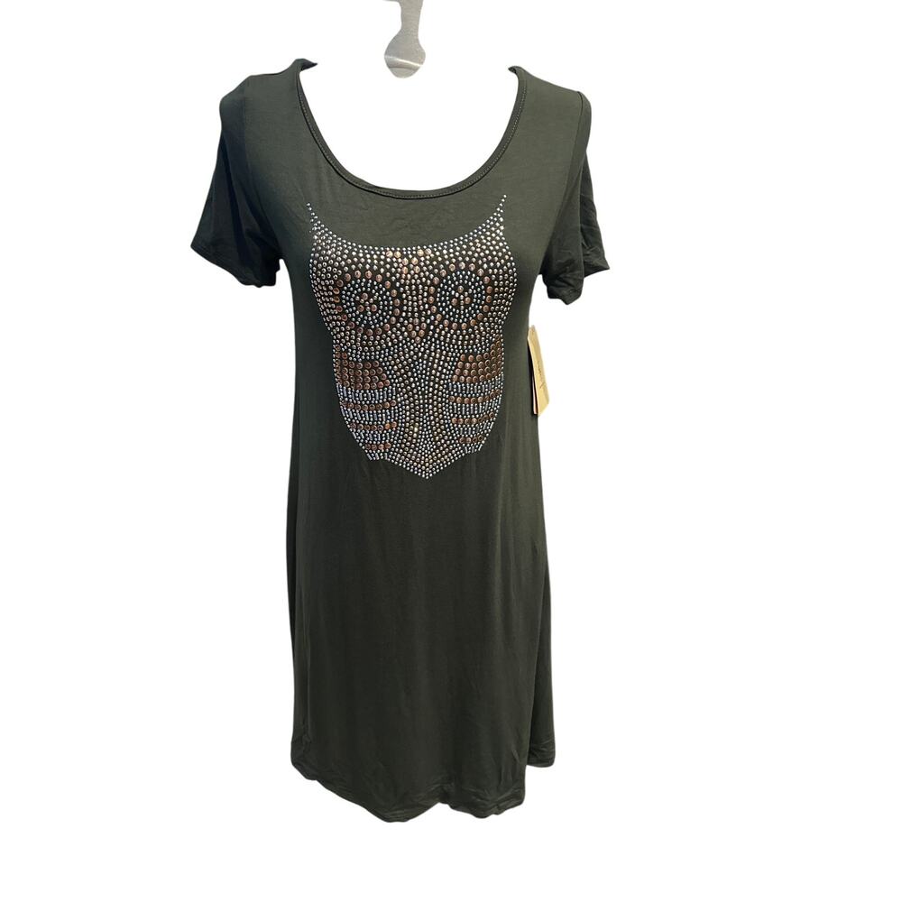 Women’s SJS Green Owl T-Shirt Dress. Size Medium. NWT!